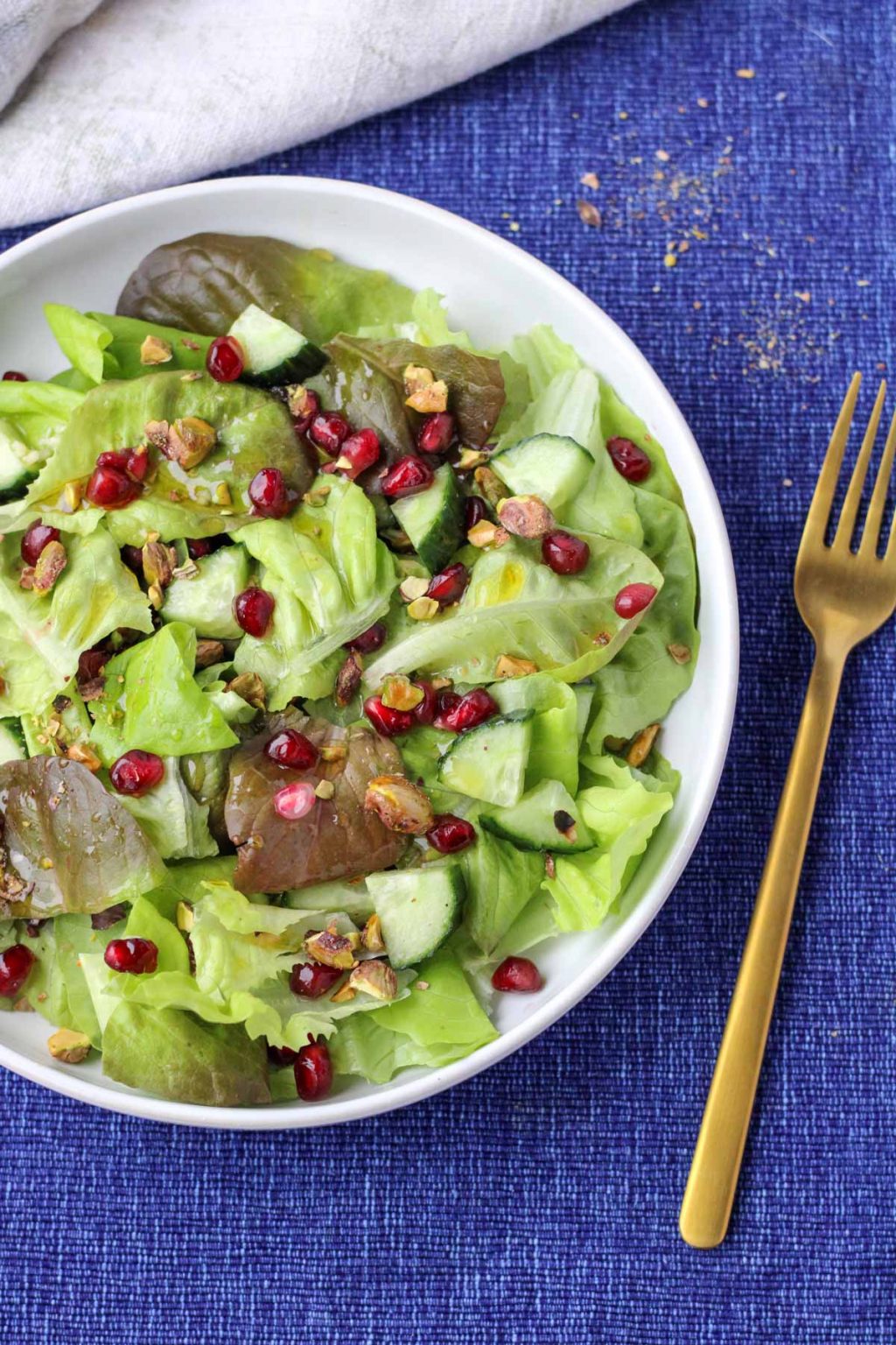Easy Butter Lettuce Salad with Pomegranates and Pistachios Eats by April