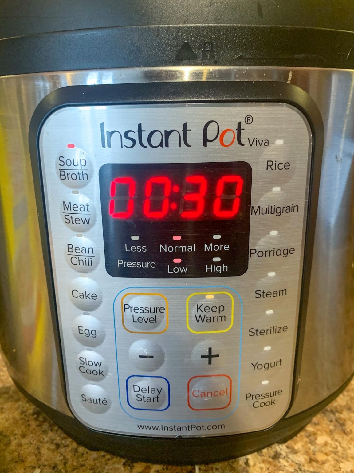 Easy Black Bean and Roasted Red Pepper Soup (Instant Pot) Eats by April