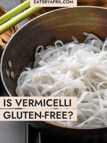 A bowl of white vermicelli noodles.